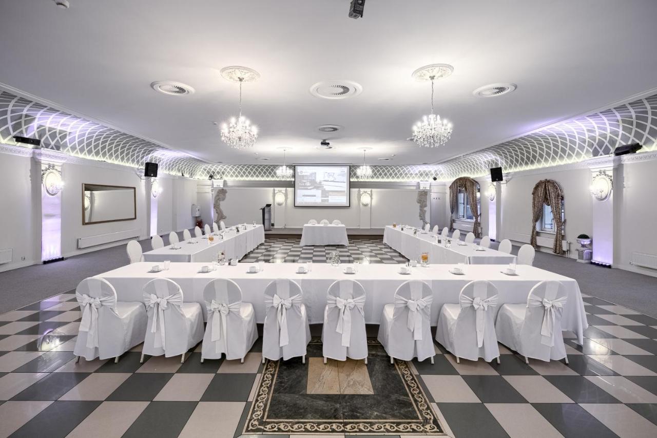 Park Hotel Bydgoszcz Exteriör bild